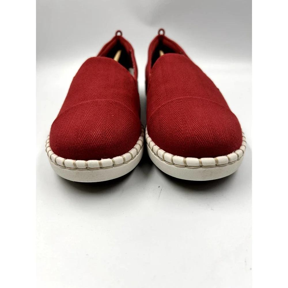 Cloudsteppers by Clarks Women's Size 10 Red Rouge Slip-on Sneaker Shoes NEW - Picture 3 of 6